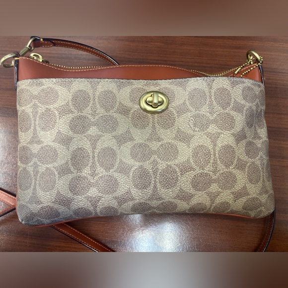 coach signature coated canvas polly crossbody and matching card wallet EUC $300 - Picture 11 of 13